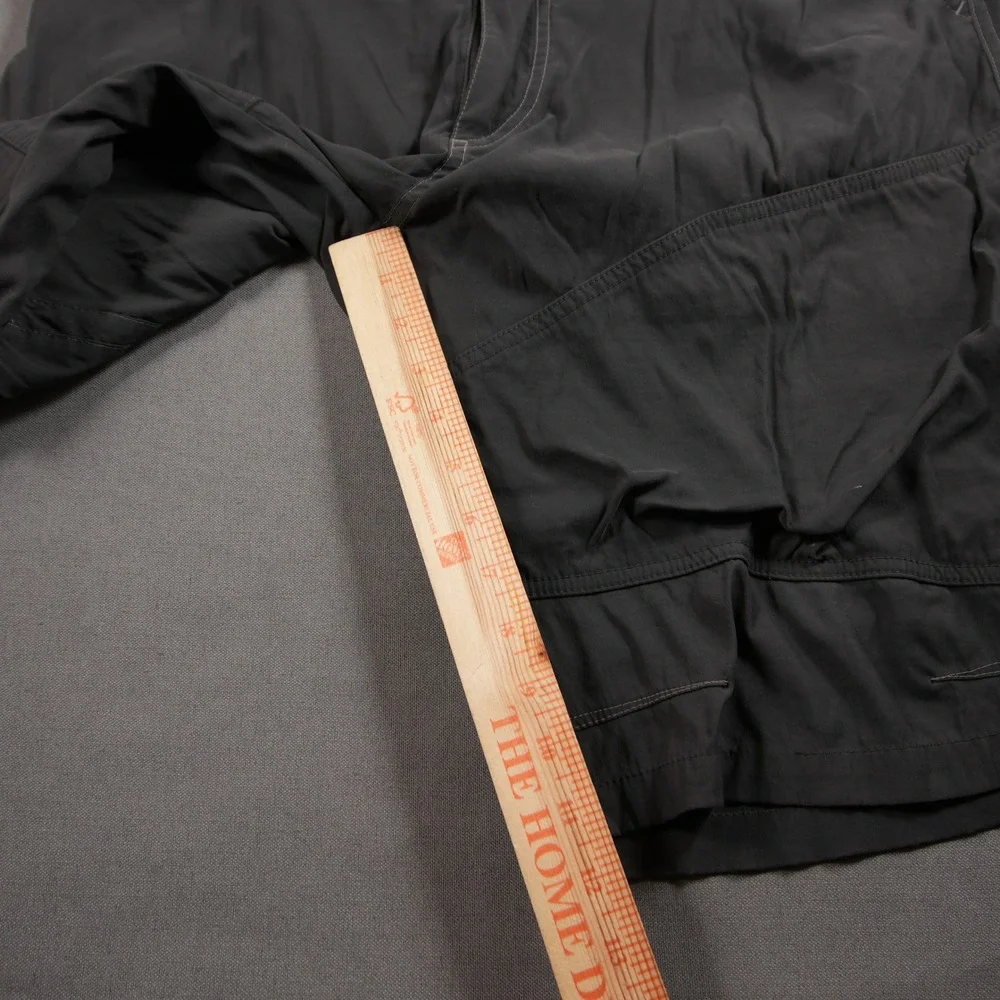 KUHL Renegade Cargo Men Shorts 36 Gray Utility Nylon Stretch Hiking Outdoor Work
